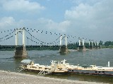 MONTJEAN/LOIRE : le pont suspendu